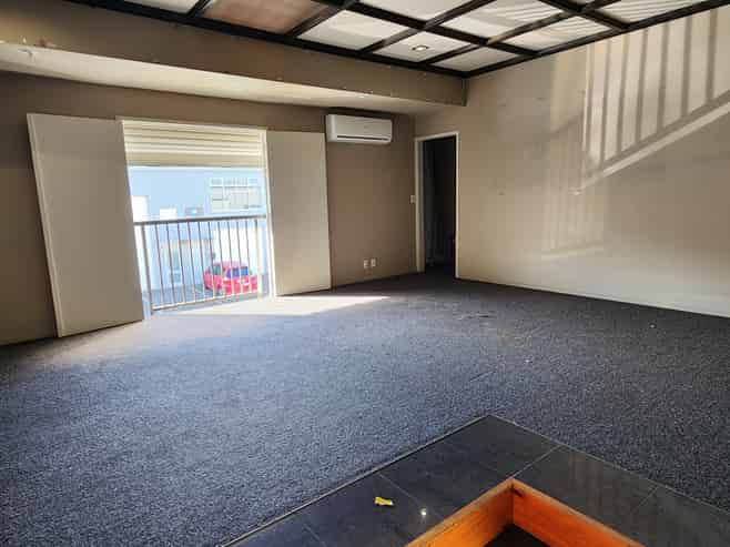 Tidy Industrial Unit