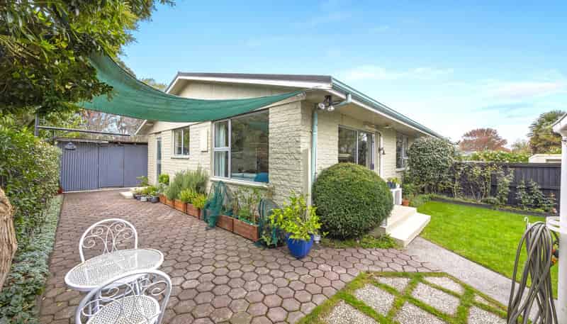 44a Kathleen Crescent, Hornby