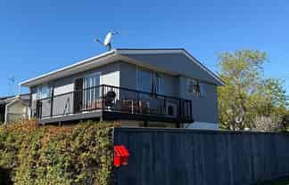 1 Kinloch Street, Saint Albans