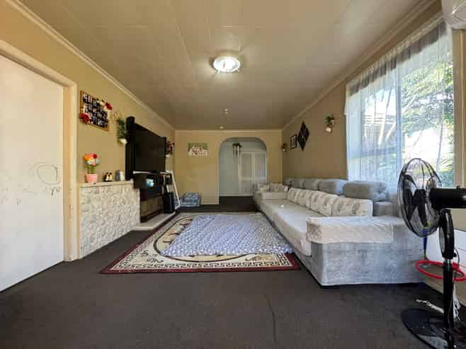 80 Park Avenue, Papatoetoe