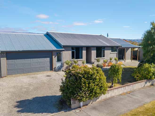 4 Schaumann Street, Alexandra