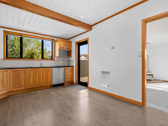 4 Schaumann Street, Alexandra