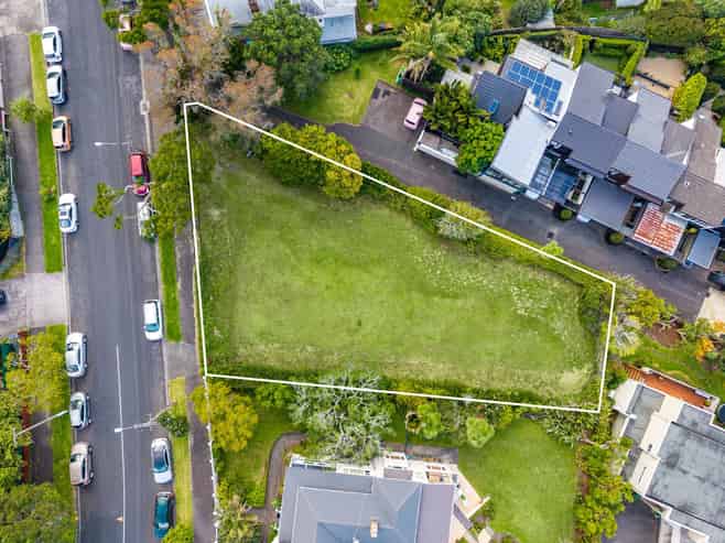 89 Bassett Road, Remuera