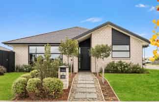 49 McGrath Drive, Lincoln