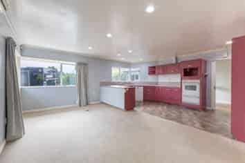 12 Airport Drive, Milson