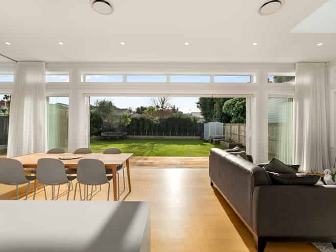 7 Huntingtree Avenue, Sandringham