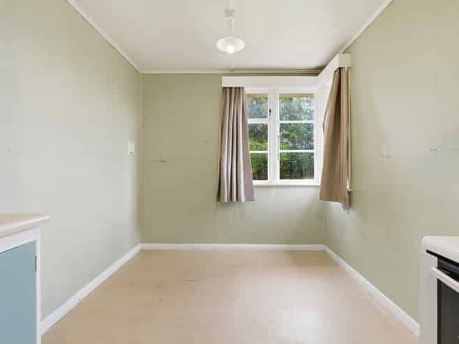 5 Gretna Place , Mosgiel