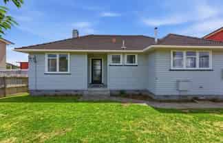 19 Pukeori Street, Marfell