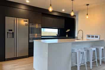 4 Loch Green, Lake Hood, Ashburton