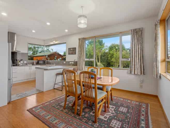 18 Dame Street, Waikouaiti