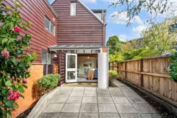 5/80 Hobson Street, Thorndon