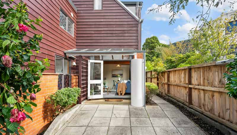 5/80 Hobson Street, Thorndon