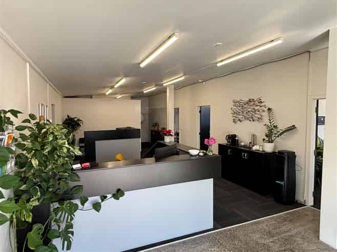 Vibrant Office On Empire