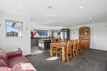 24 Sunninghurst Drive, Fairfield