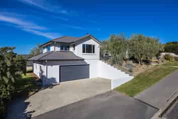 24 Sunninghurst Drive, Fairfield