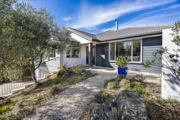 24 Sunninghurst Drive, Fairfield