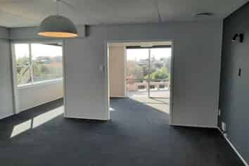 35 Nevada Drive, Merrilands