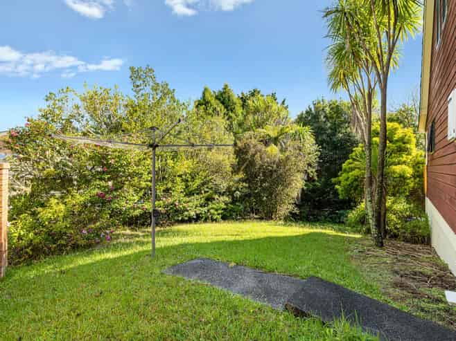 12 St Lucia Place, Unsworth Heights