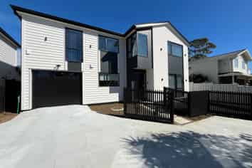 17A Hayes Place, Half Moon Bay