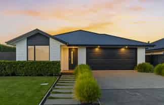 71 Sunline Avenue, Lincoln