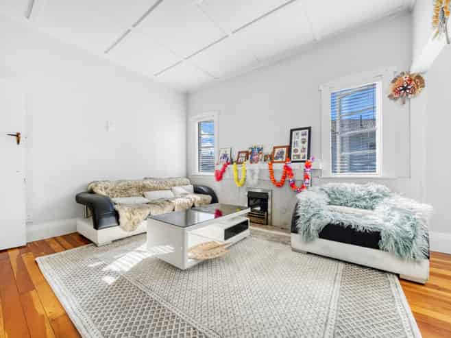 60 Hall Avenue, Otahuhu