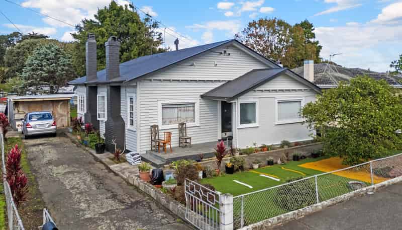 60 Hall Avenue, Otahuhu