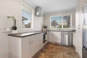 B/3 Laing Street, Mosgiel