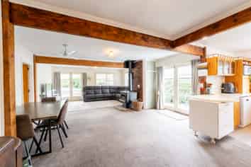 72 Acacia Drive, Levels