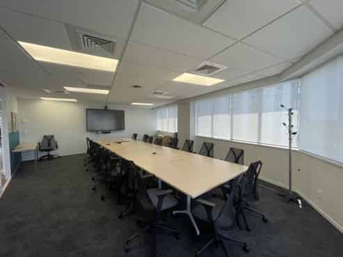 Full floor, premium fit out, panoramic views