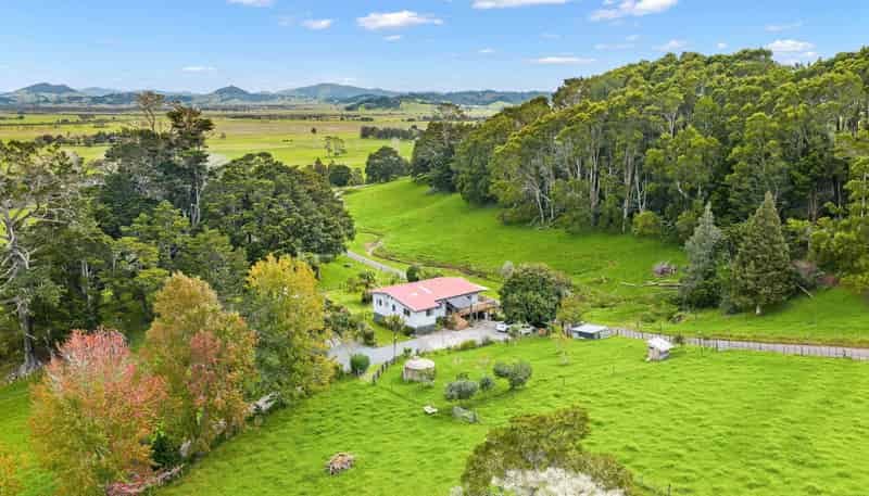 122 Jordan Valley Road, Hikurangi