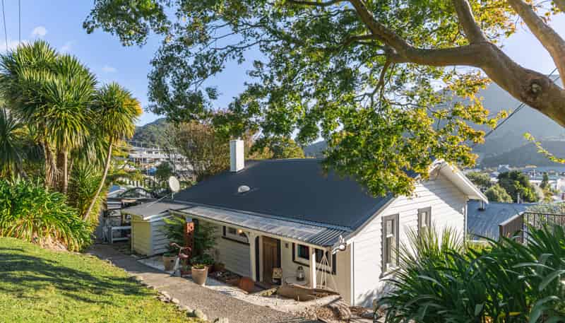 17A Taranaki Street, Picton