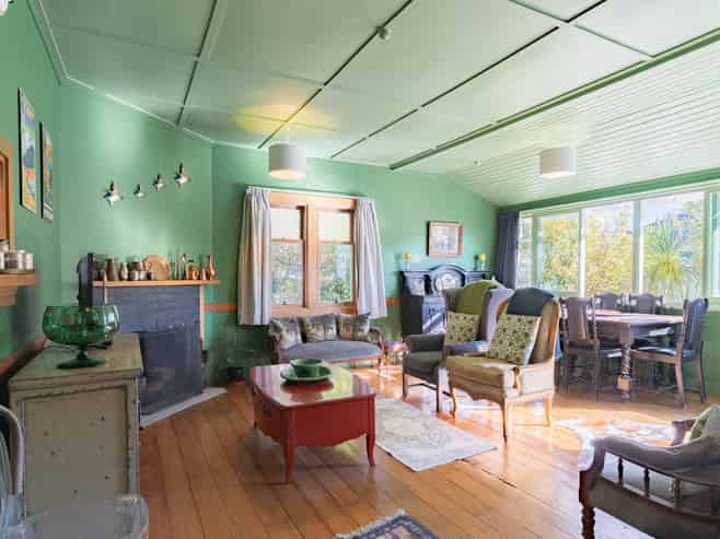 17A Taranaki Street, Picton