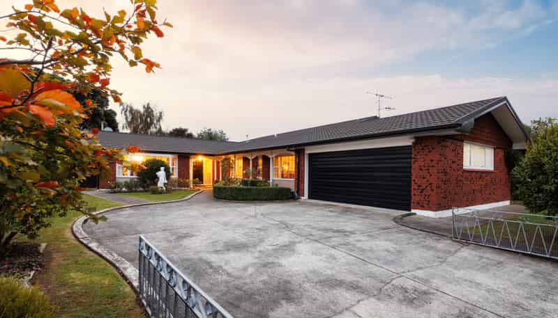 7 Woodfield Avenue, Roslyn