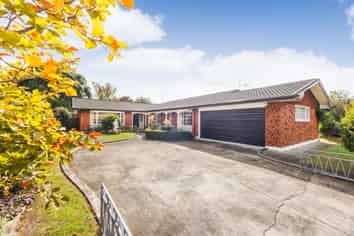 7 Woodfield Avenue, Roslyn