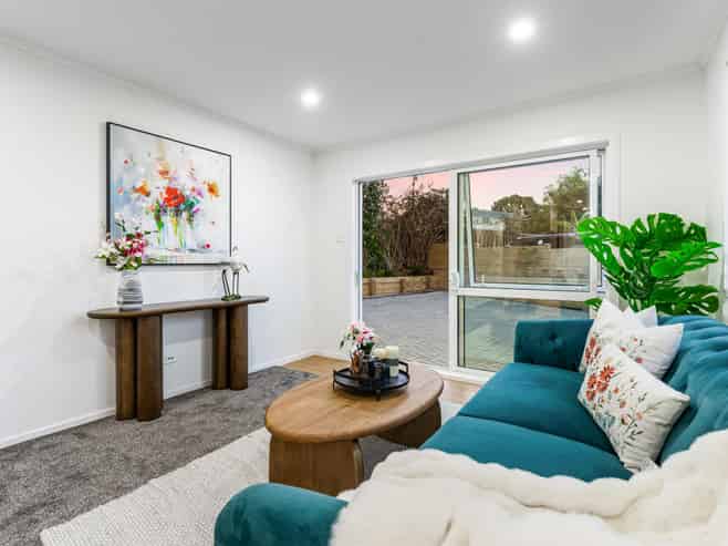 40b Tiroroa Avenue, Te Atatu South