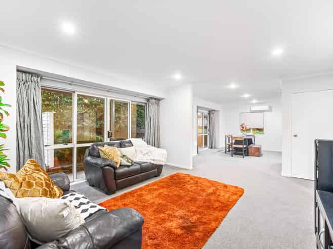 305 Royal Road, Massey