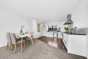 4 Shayla Place, Favona