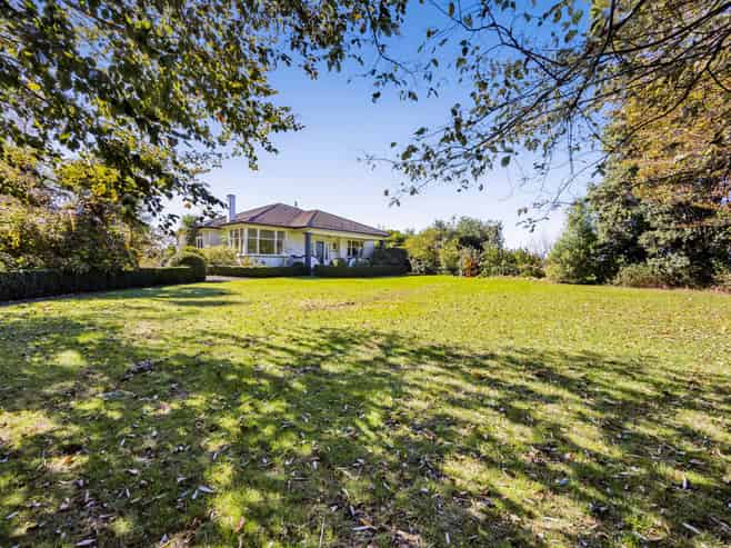 1170 A South Road, Manaia