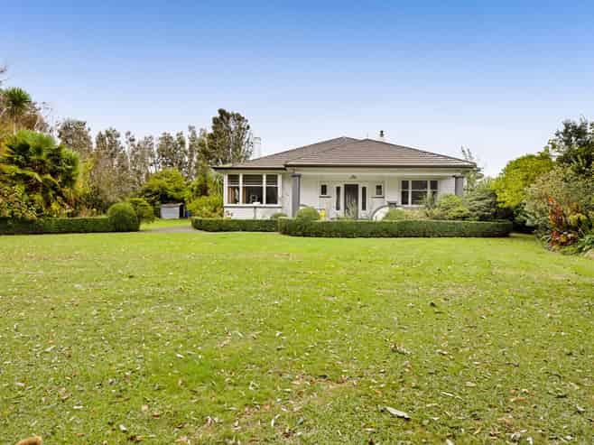 1170 A South Road, Manaia