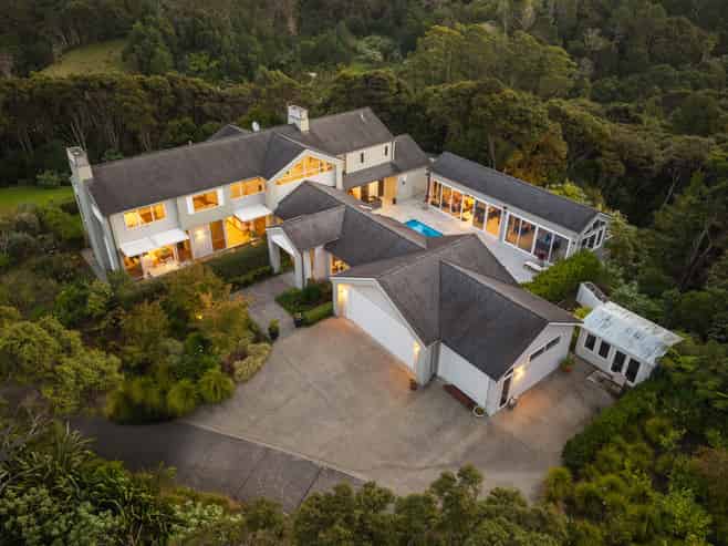 20 Stevensons Crescent, Albany Heights