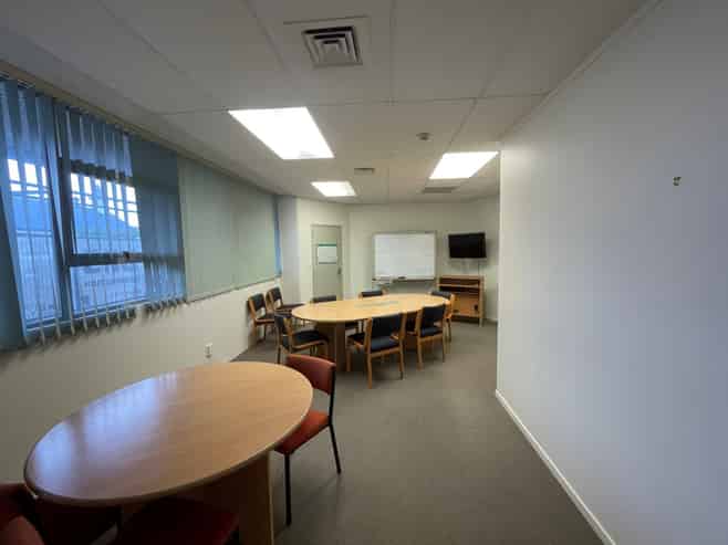 Office spaces available from 42–170sqm