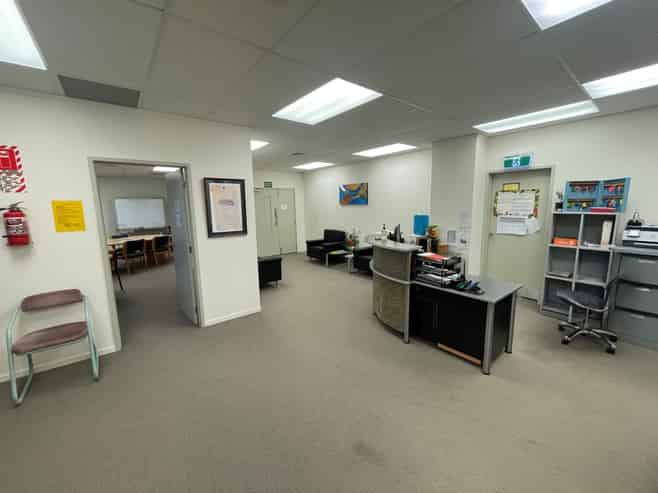 Office spaces available from 42–170sqm