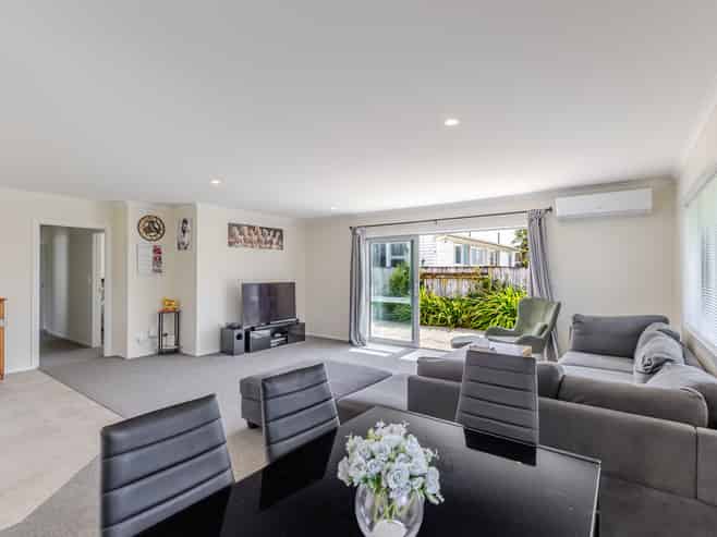 140 Rugby Street, Awapuni