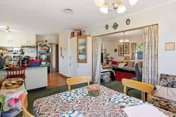 1A Pedlar Street, Mangakakahi