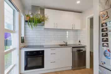 7/63E Owairaka Avenue, Mount Albert