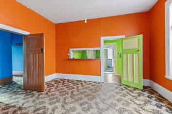 316 Wilsons Road North, Waltham