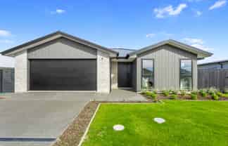 54 Benashet Drive, Lincoln