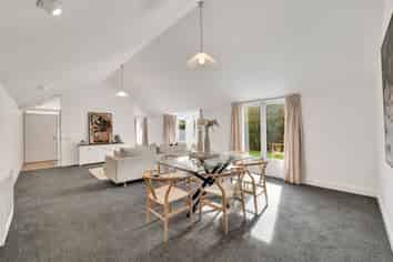 24A Birdwood Avenue, Beckenham