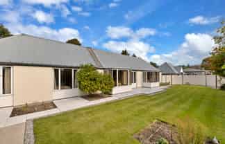 24A Birdwood Avenue, Beckenham