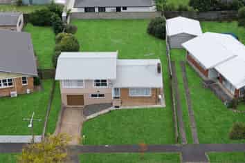 24 Larnach Street, Saint Andrews